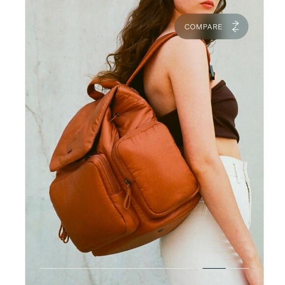 Caraa Cirrus Medium Backpack in Clay - Picture 3 of 6